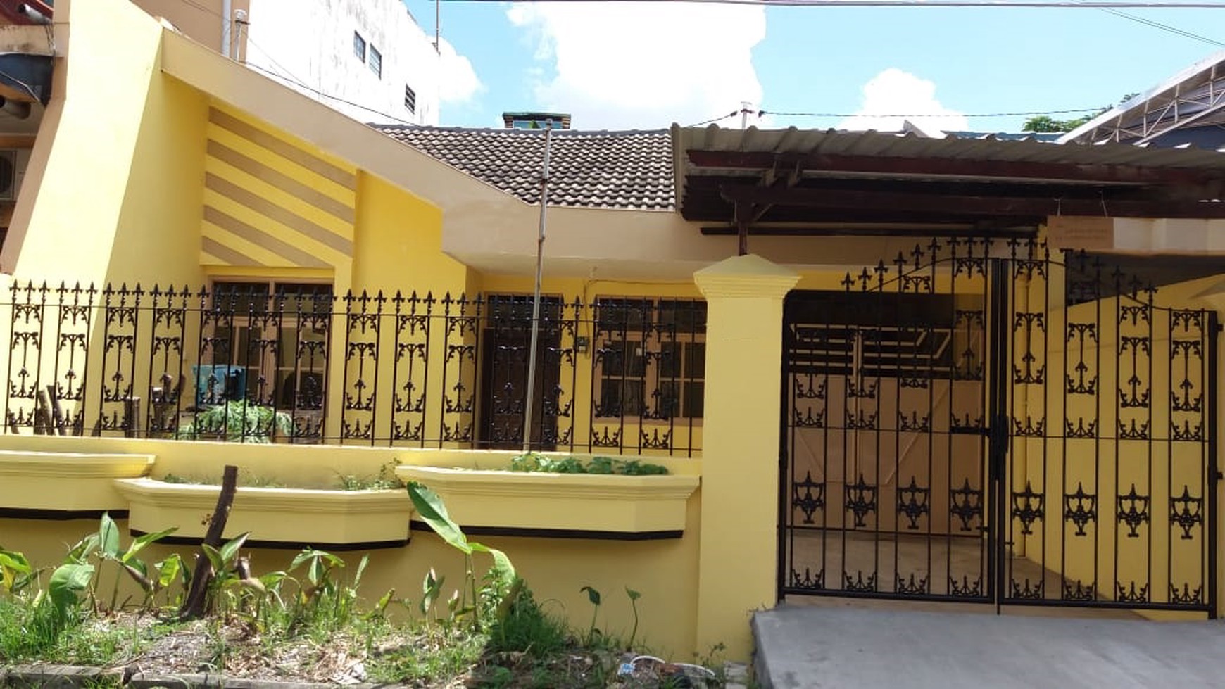 Rumah Disewa Satelit Utara Sukomanunggal Surabaya