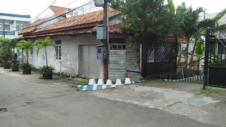 Rumah hook jalan simohilir barat Surabaya