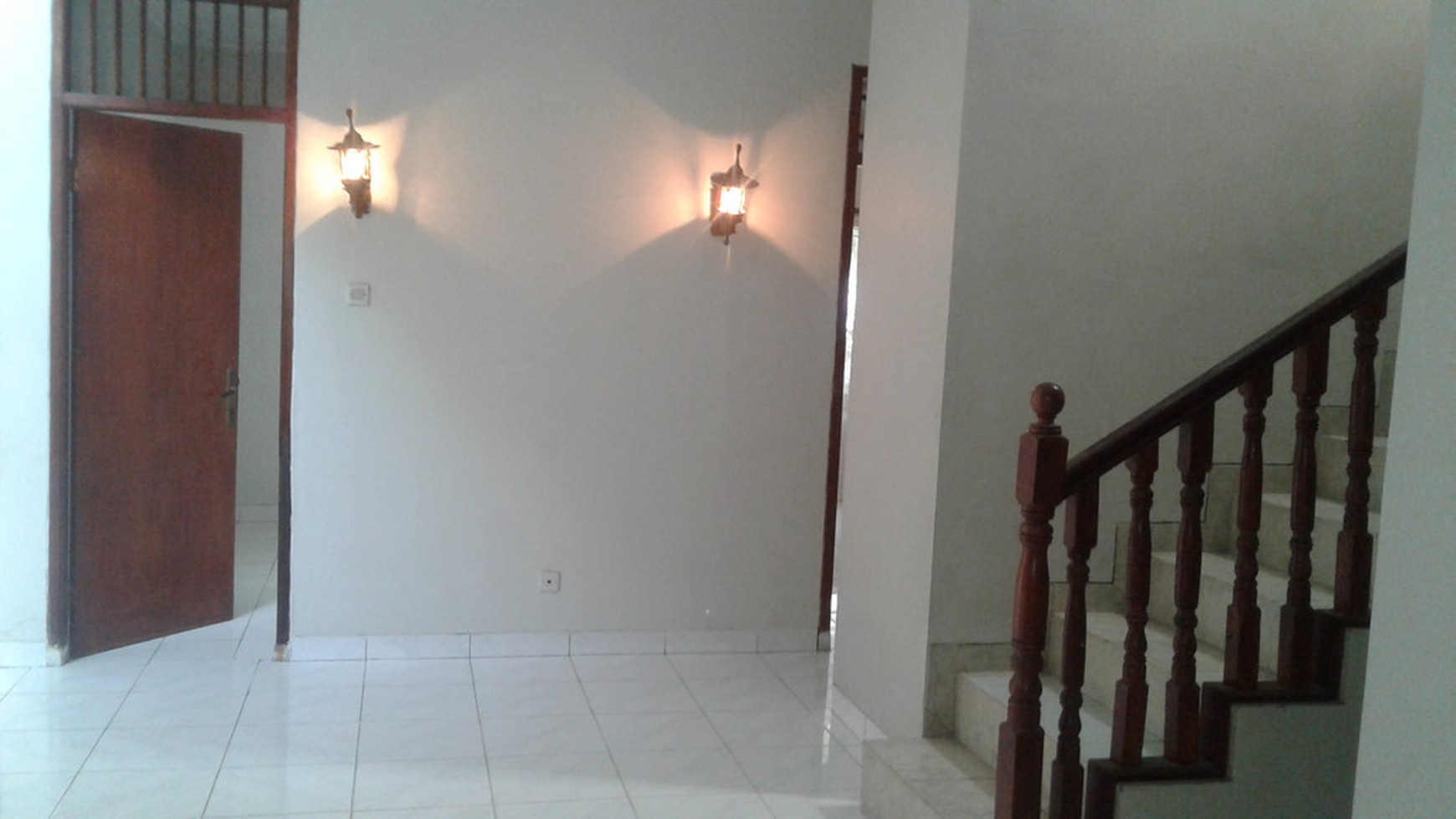 Rumah dijual di Bukit Nusa Indah Ciputat #DG