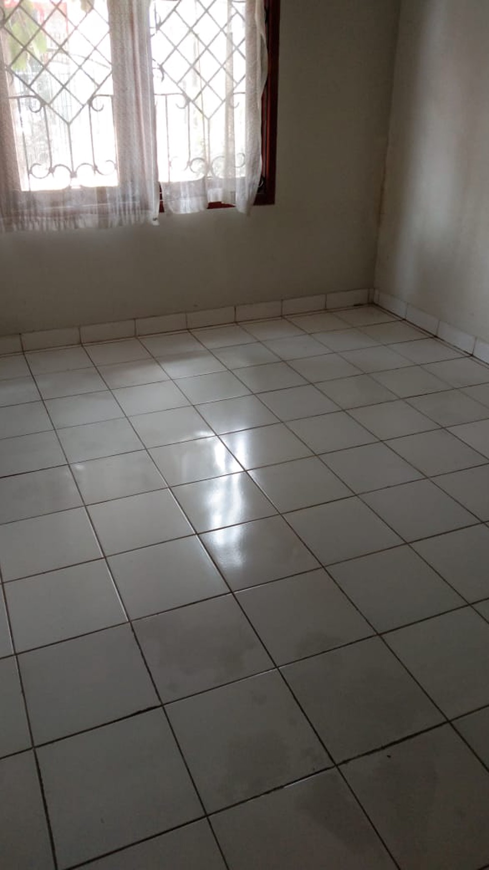 Rumah dijual di Bukit Nusa Indah Ciputat #DG