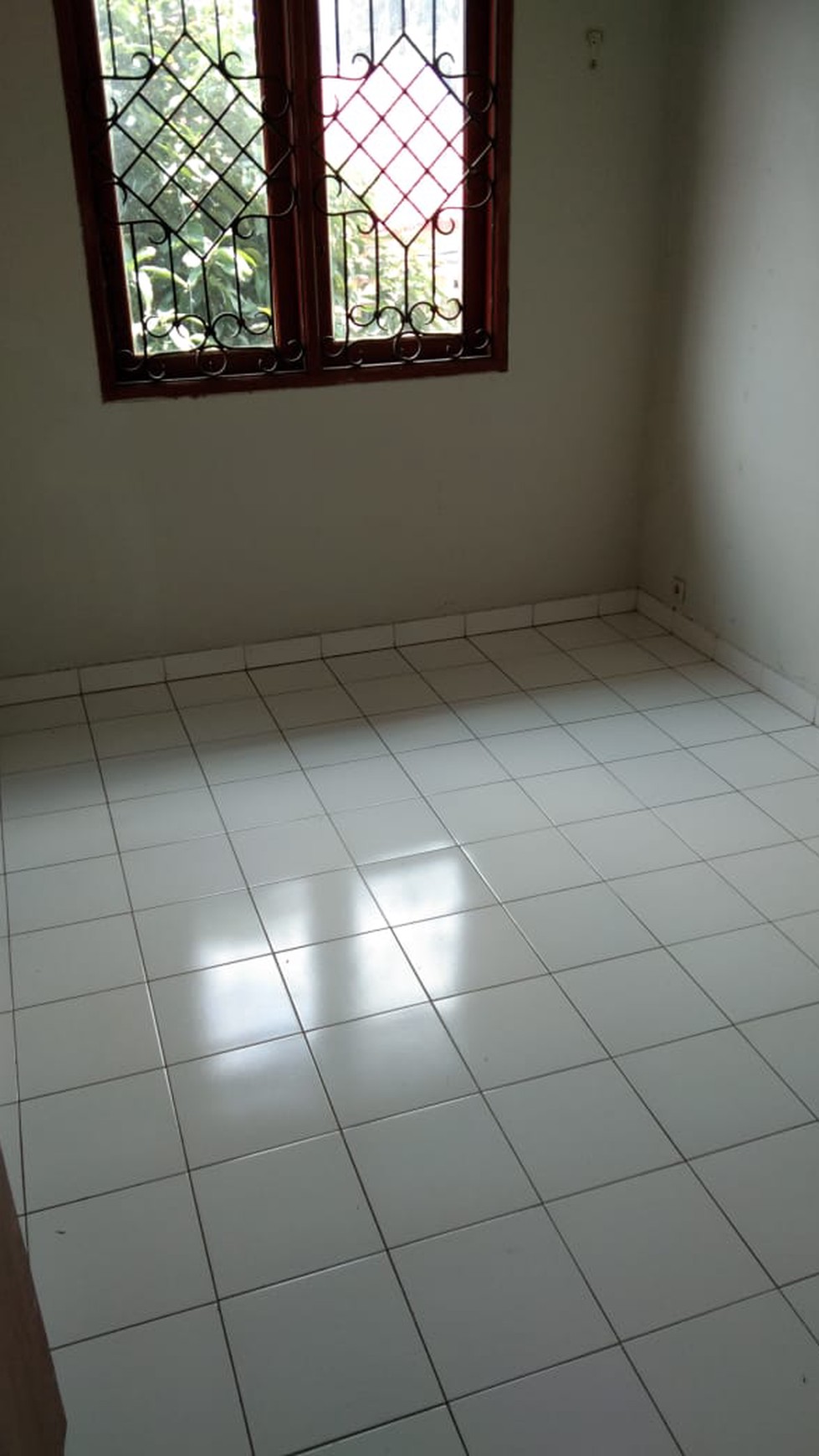 Rumah dijual di Bukit Nusa Indah Ciputat #DG