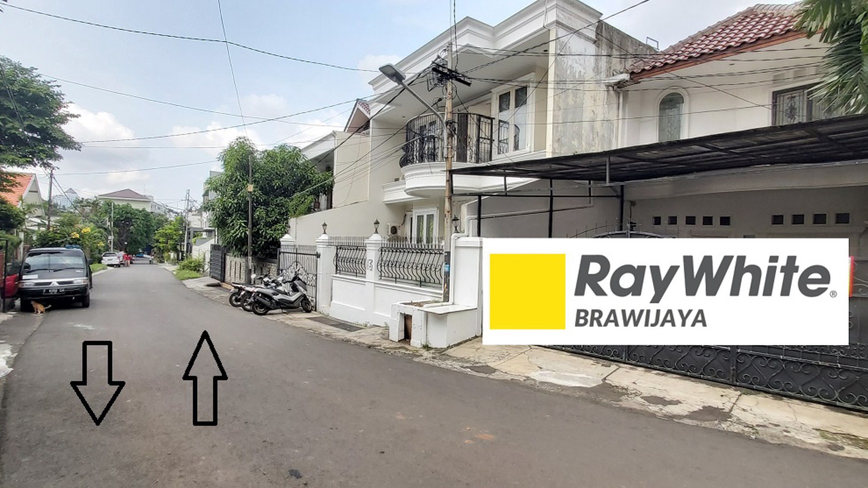 Rumah di Tebet Barat Dalam, Jakarta Selatan, Layak huni, Akses 3 mobil, SHM