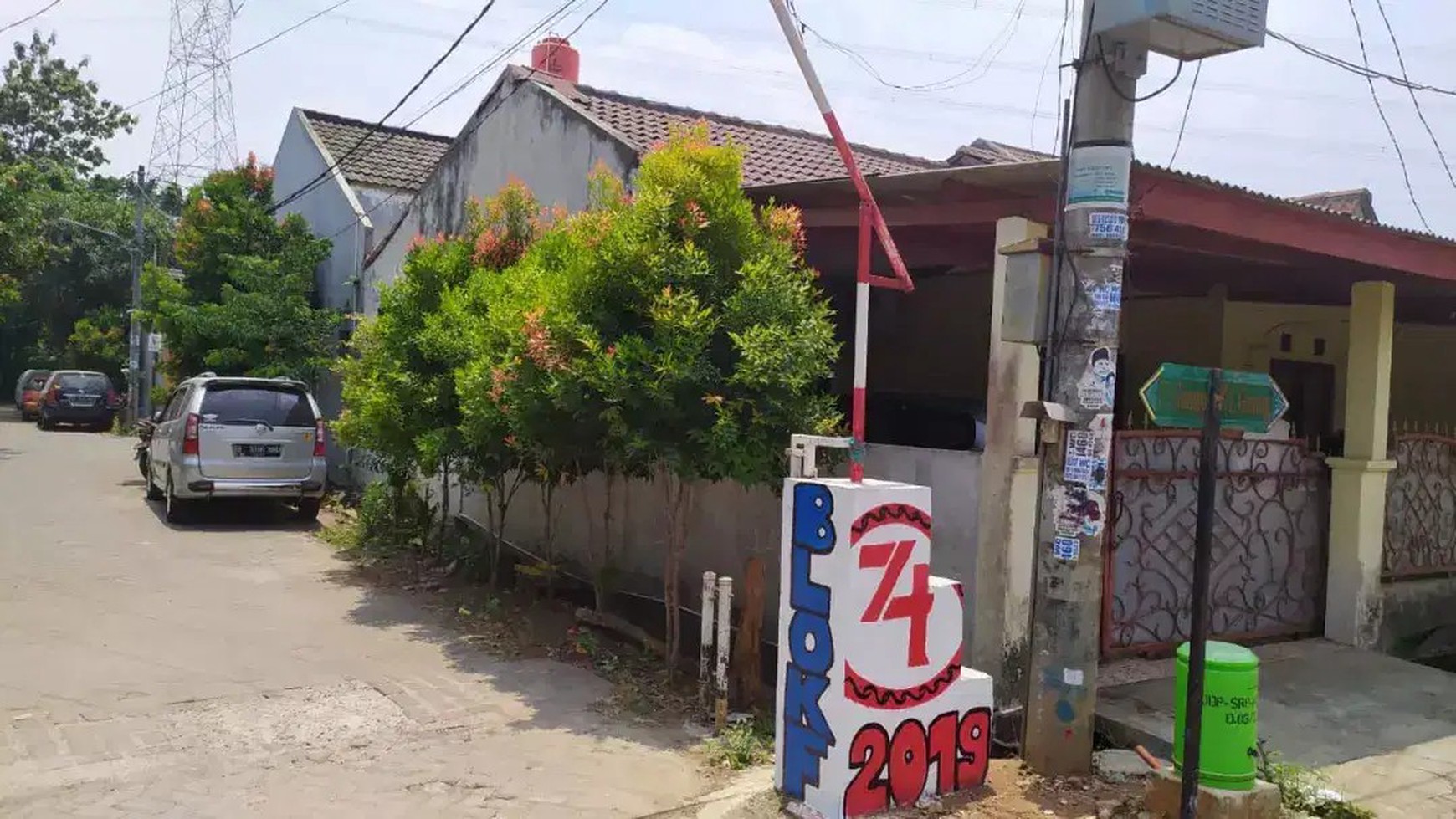 Rumah Posisi Hook Dalam Komplek Di Ciputat - Tangsel