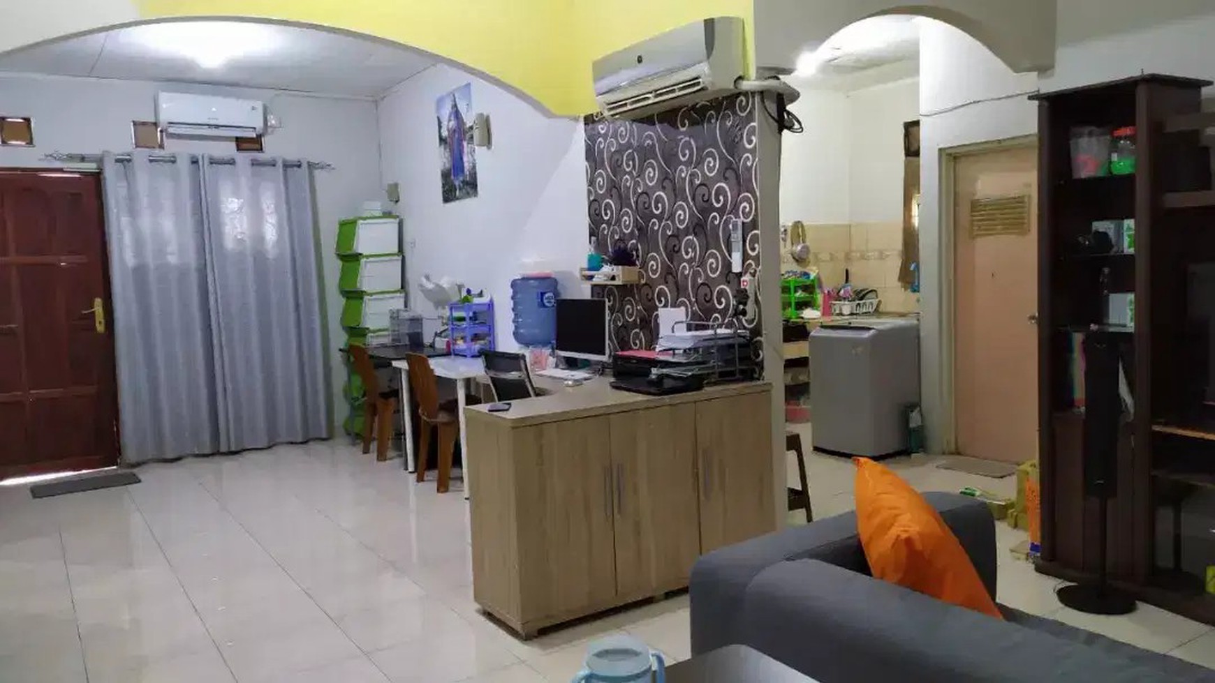Rumah Posisi Hook Dalam Komplek Di Ciputat - Tangsel