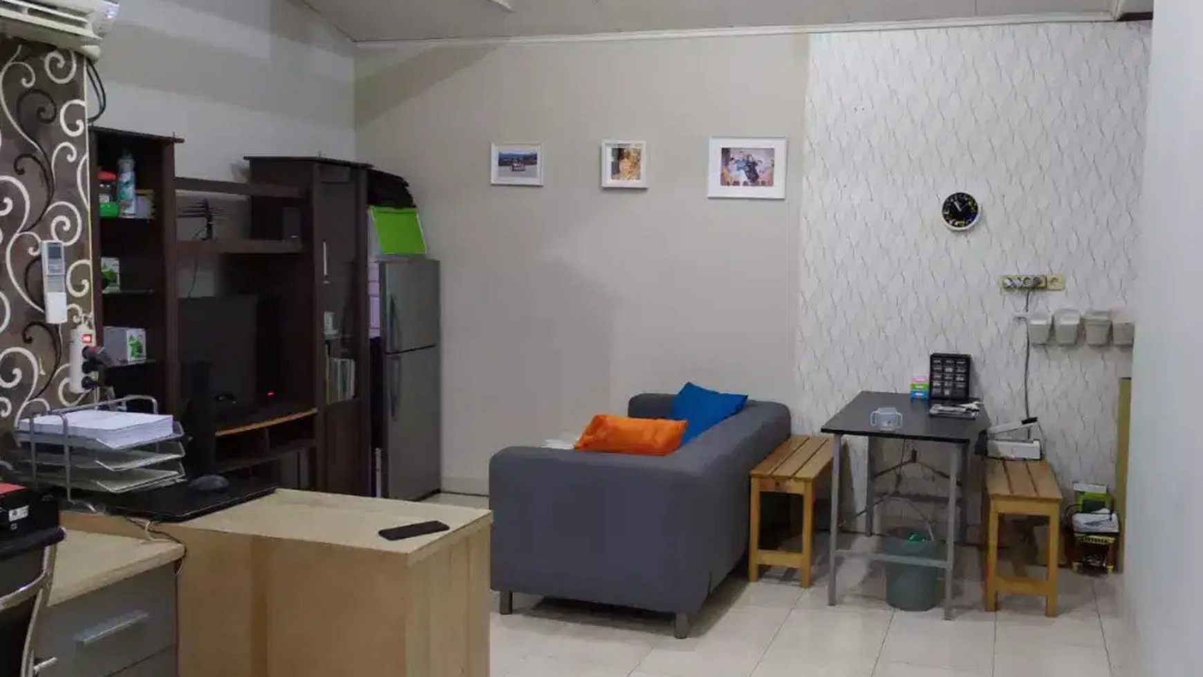 Rumah Posisi Hook Dalam Komplek Di Ciputat - Tangsel