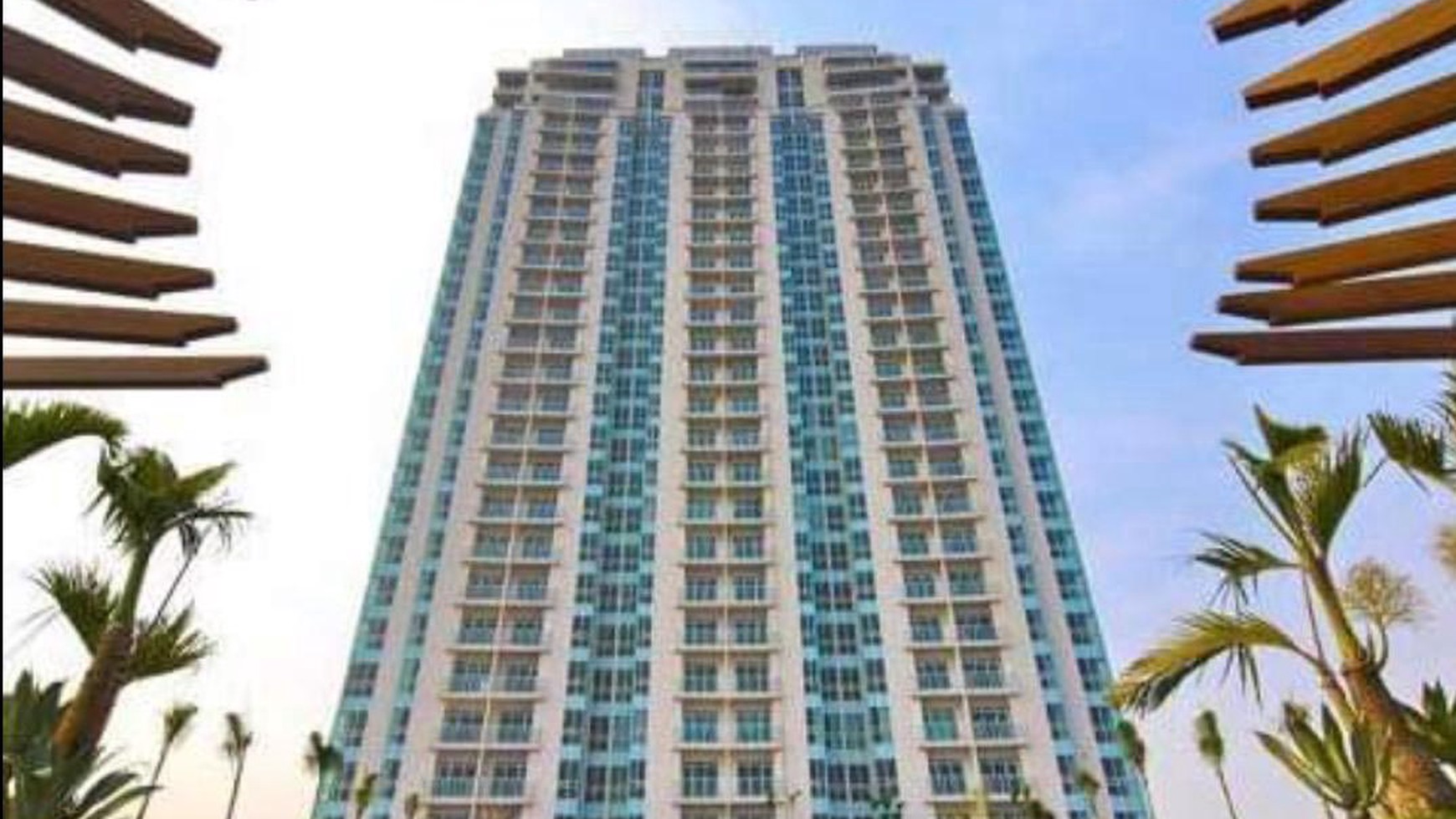 Jual Apartemen TRILLIUM (Lokasi Strategis di Pusat Kota, Depan Surabaya Plaza), Full Furnish, Design Interior Mewah & Elegant, View Kota & Suramadu