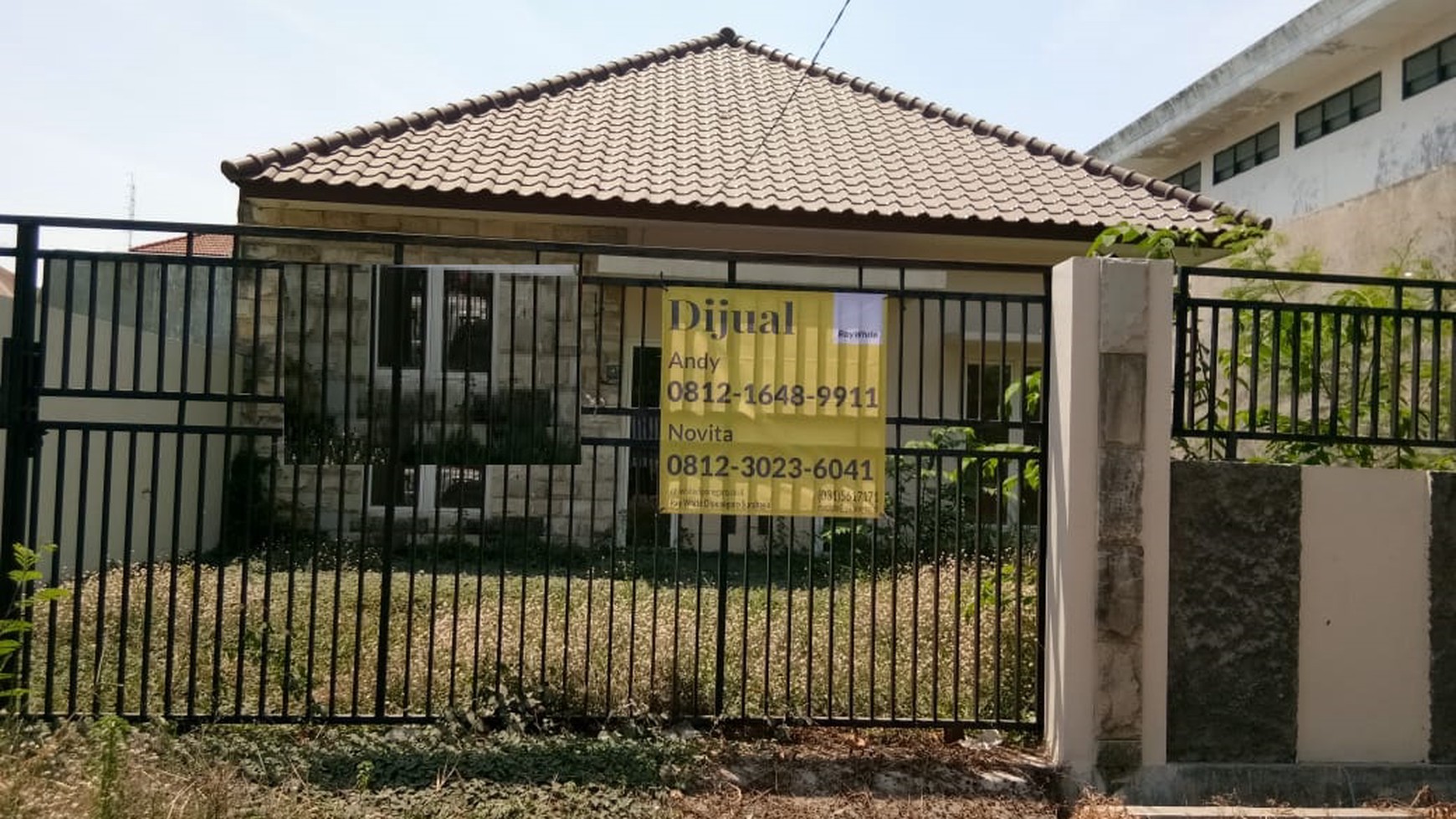 Rumah SHM hitung tanah Dharmahusada Indah