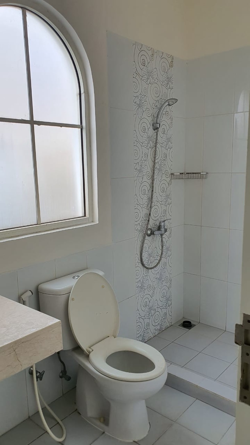 Disewakan Rumah di JL. Ventura - Rolling Hills - Lippo Karawaci