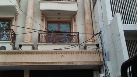 Ruko 4 lantai jalan walikota mustajab