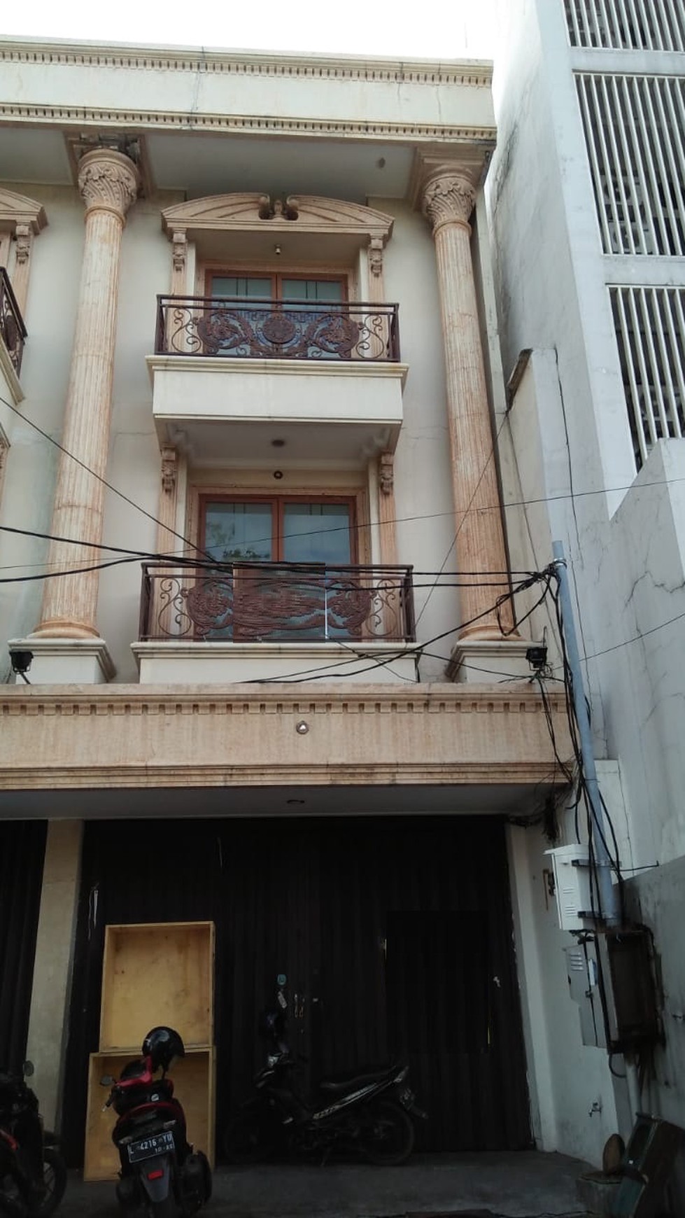 Ruko 4 lantai jalan walikota mustajab