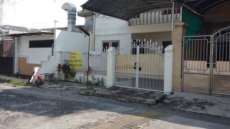 Rumah 2 lantai Darmo indah timur