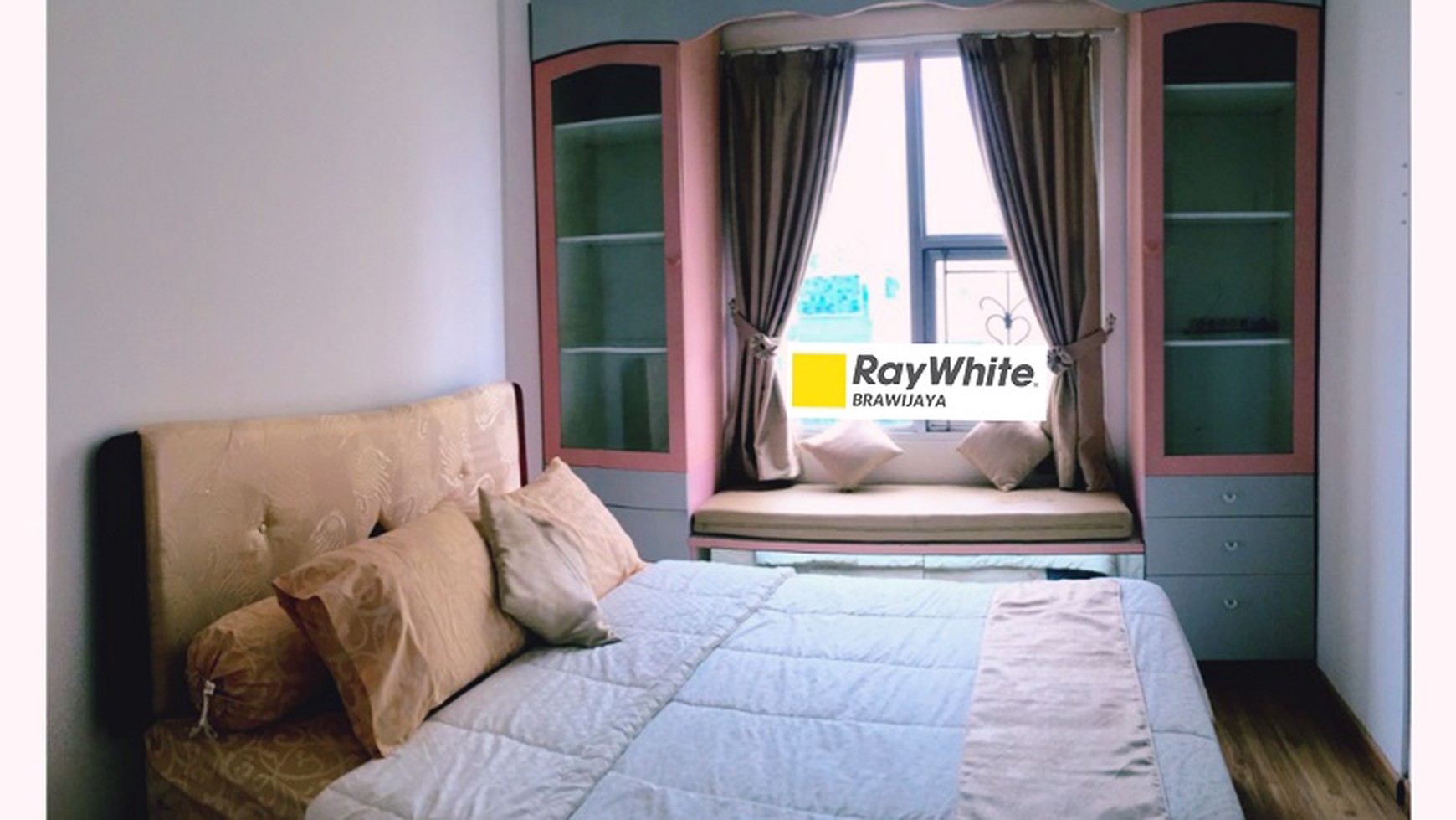 Apartemen di Cassablanca Mansion, Furnished, Lantai 8,  Siap huni, 3 Bedrooms, View City