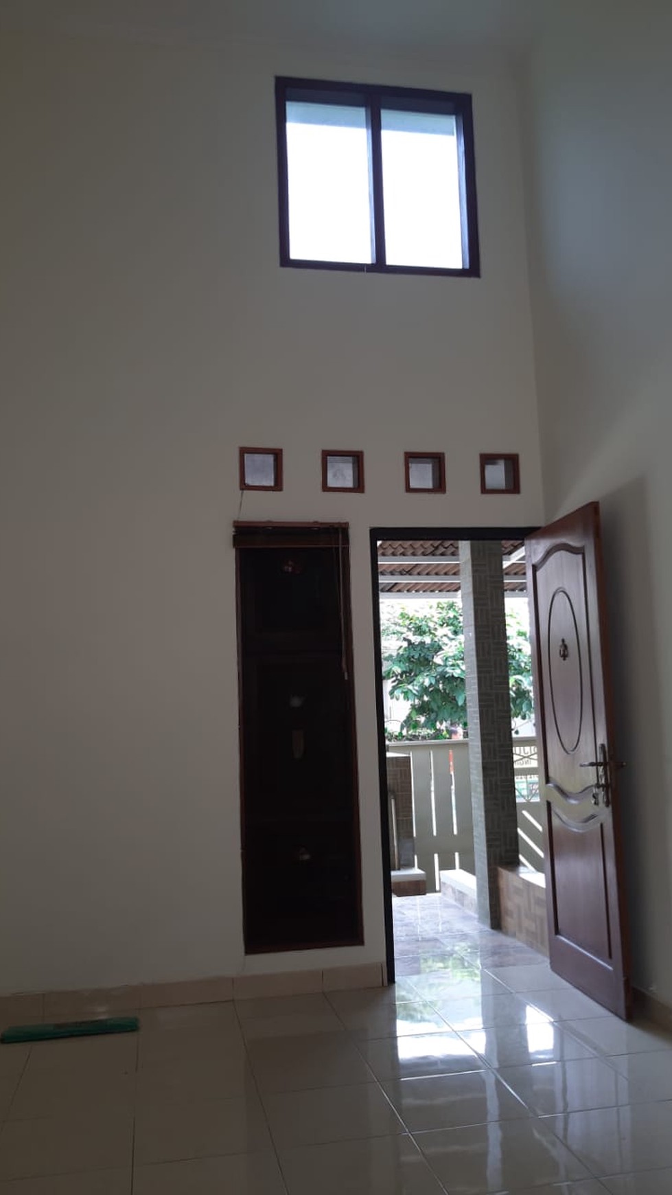 Rumah Nyaman dan Siap Huni di Kawasan Cluster Permata, Bintaro
