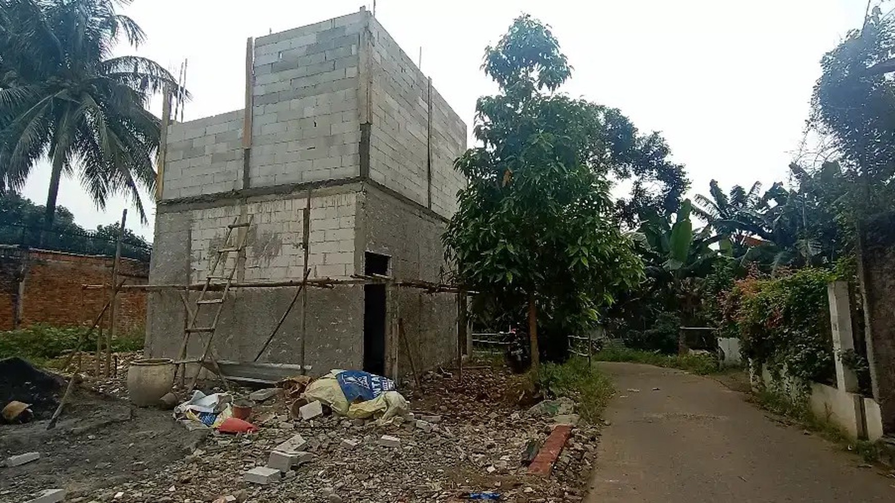 Rumah Baru Dalam Cluster Di Cinere