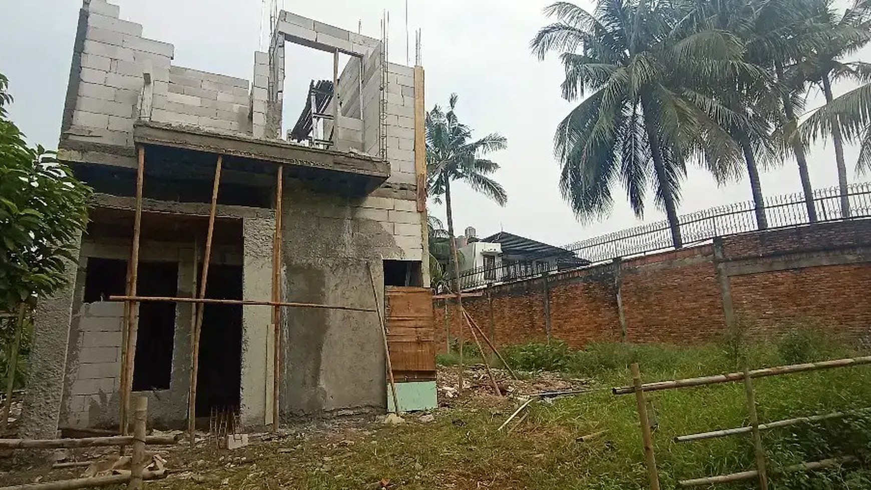 Rumah Baru Dalam Cluster Di Cinere