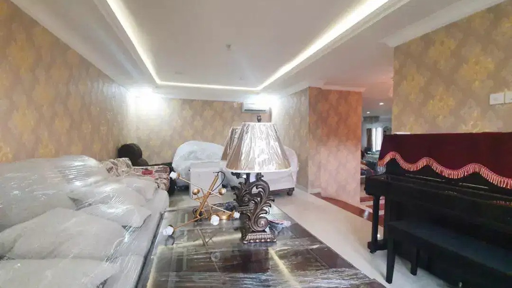 Rumah Megah Impian Keluarga Di Cilandak