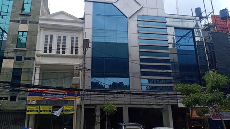 Disewakan ruko panglima polim, 100m dari MRT Station, Jakarta Selatan, Murah dan Strategis