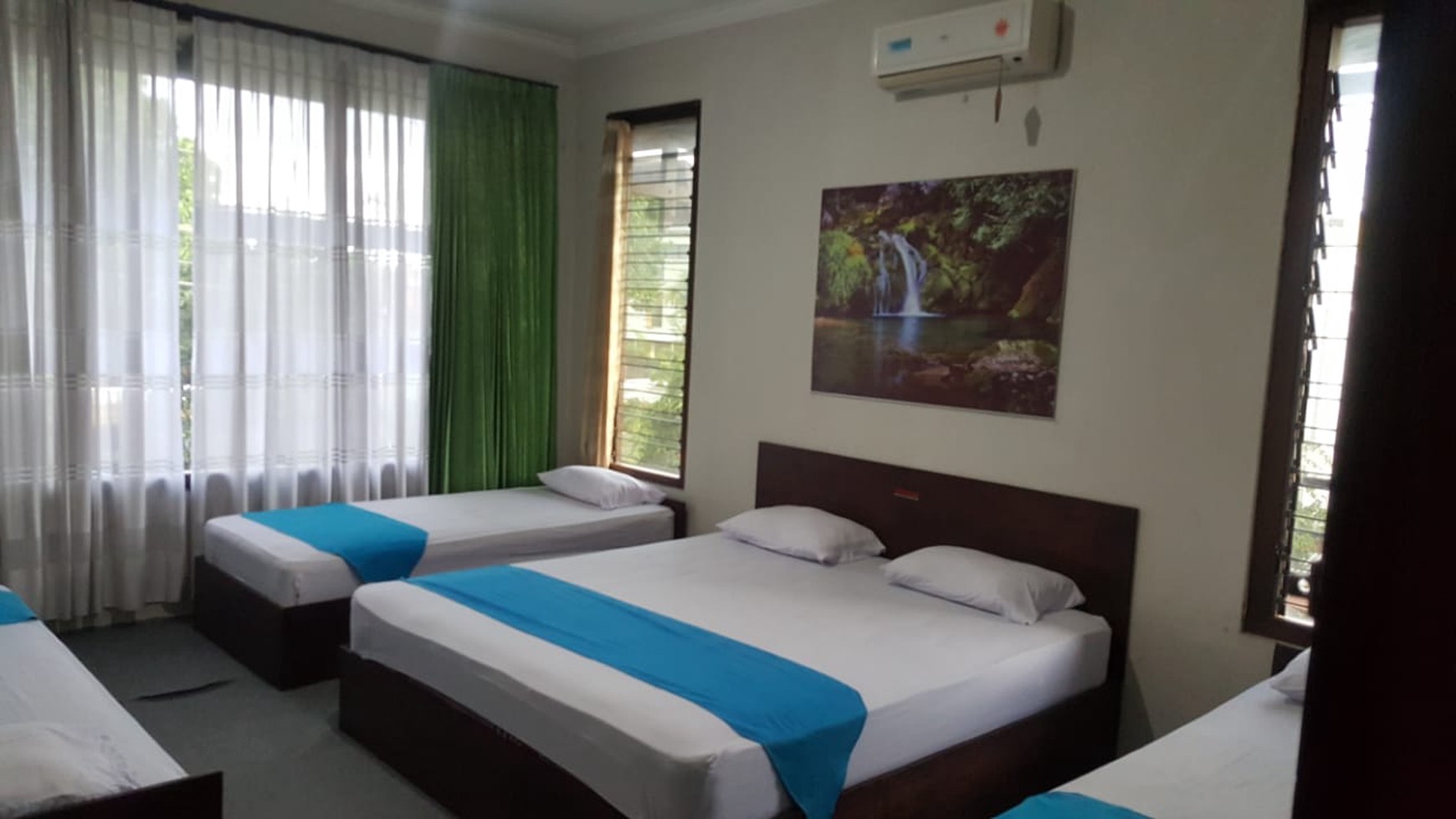 RUMAH 35 KAMAR+FURNITURE, DI JL HOS COKROAMINOTO, YOGYAKARTA