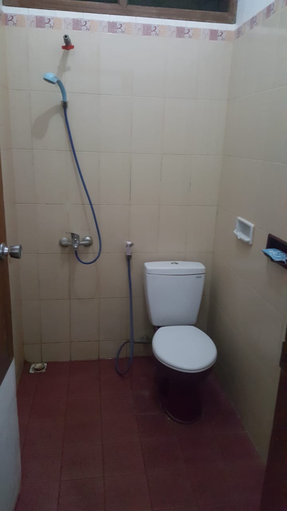 RUMAH 35 KAMAR+FURNITURE, DI JL HOS COKROAMINOTO, YOGYAKARTA
