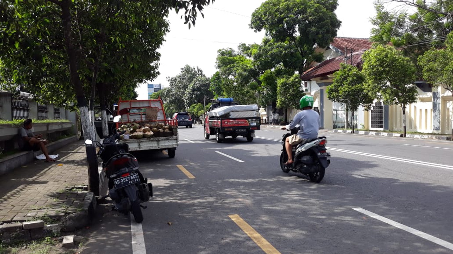 RUMAH 35 KAMAR+FURNITURE, DI JL HOS COKROAMINOTO, YOGYAKARTA