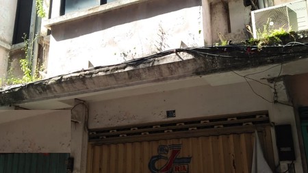 Ruko jalan atom megah 4 lantai