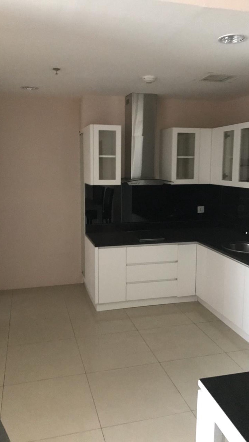 Jual Apartemen Gandaria Height 3 Kamar Lantai Rendah