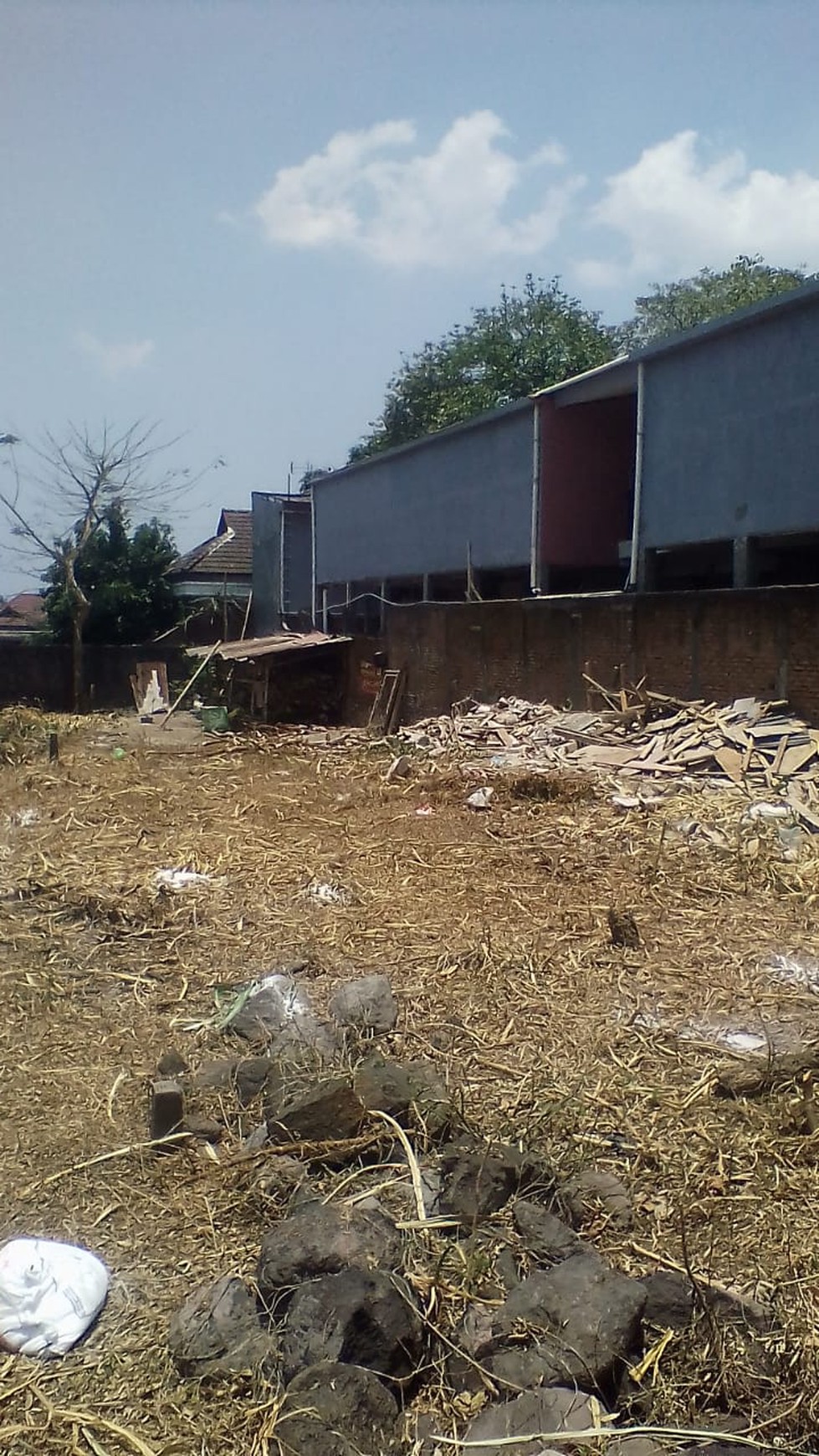 TANAH PEKARANAGAN, DI JL KEMBANGAN-REJODANI, PAKEM, SLEMAN