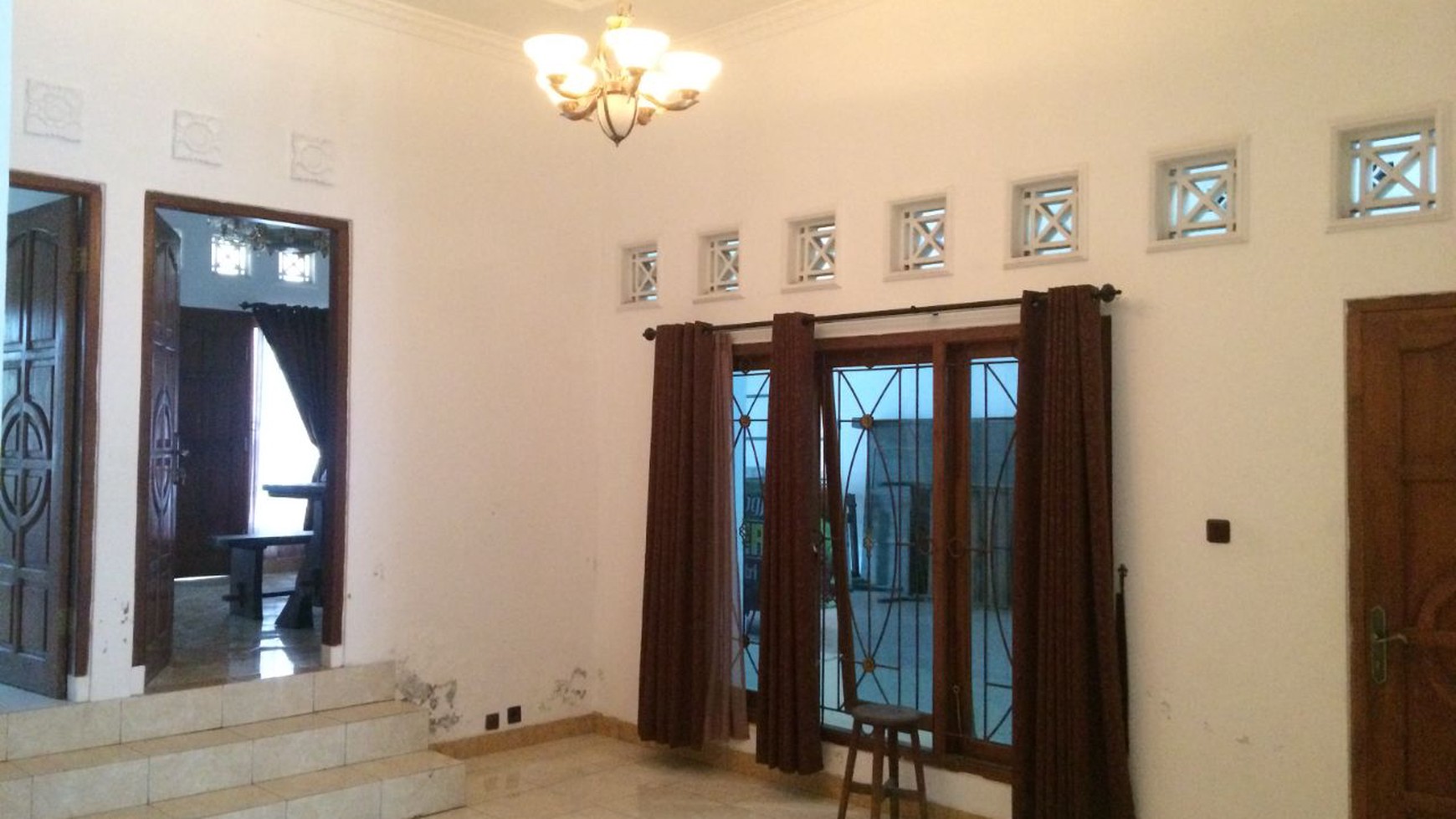 TANAH DAN BANGUNAN DI JL COKROWIJAYAN, GAMPING, SLEMAN