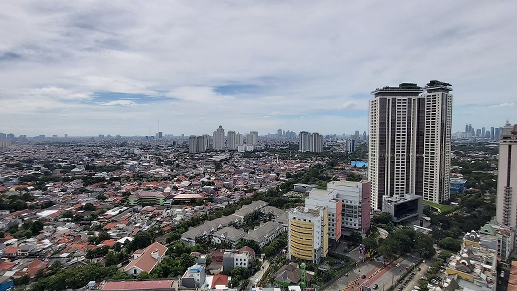 Apartemen di Pakubuwono View, Kebayoran Baru, Jakarta Selatan, Tower Redwood, Lantai 35, 2 Bedroom, City View