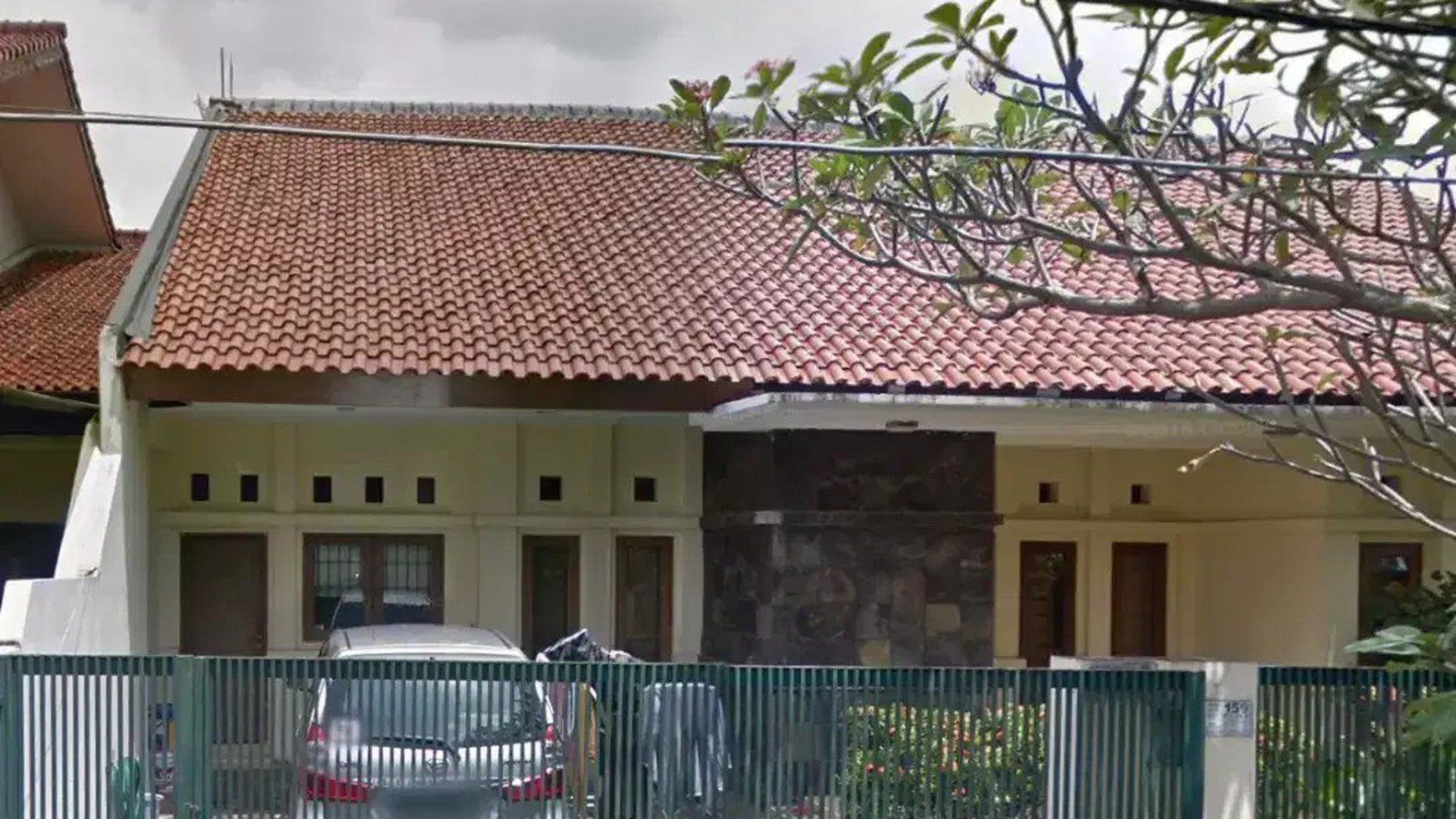 Rumah Cantik Di Lokasi Cakep Di Cinere