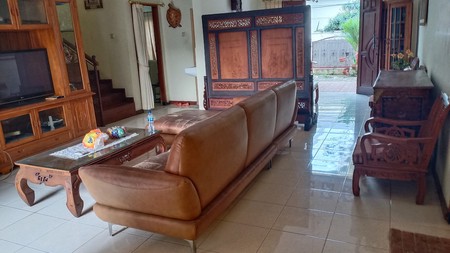 Rumah Cantik di Bukit Cirendeu Tangerang Selatan #NV