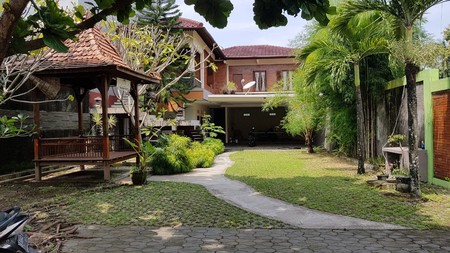 RUMAH CANTIK+FURNISH DI SANGGRAHAN, SEBRANG HARTONO MALL, YOGYAKARTA