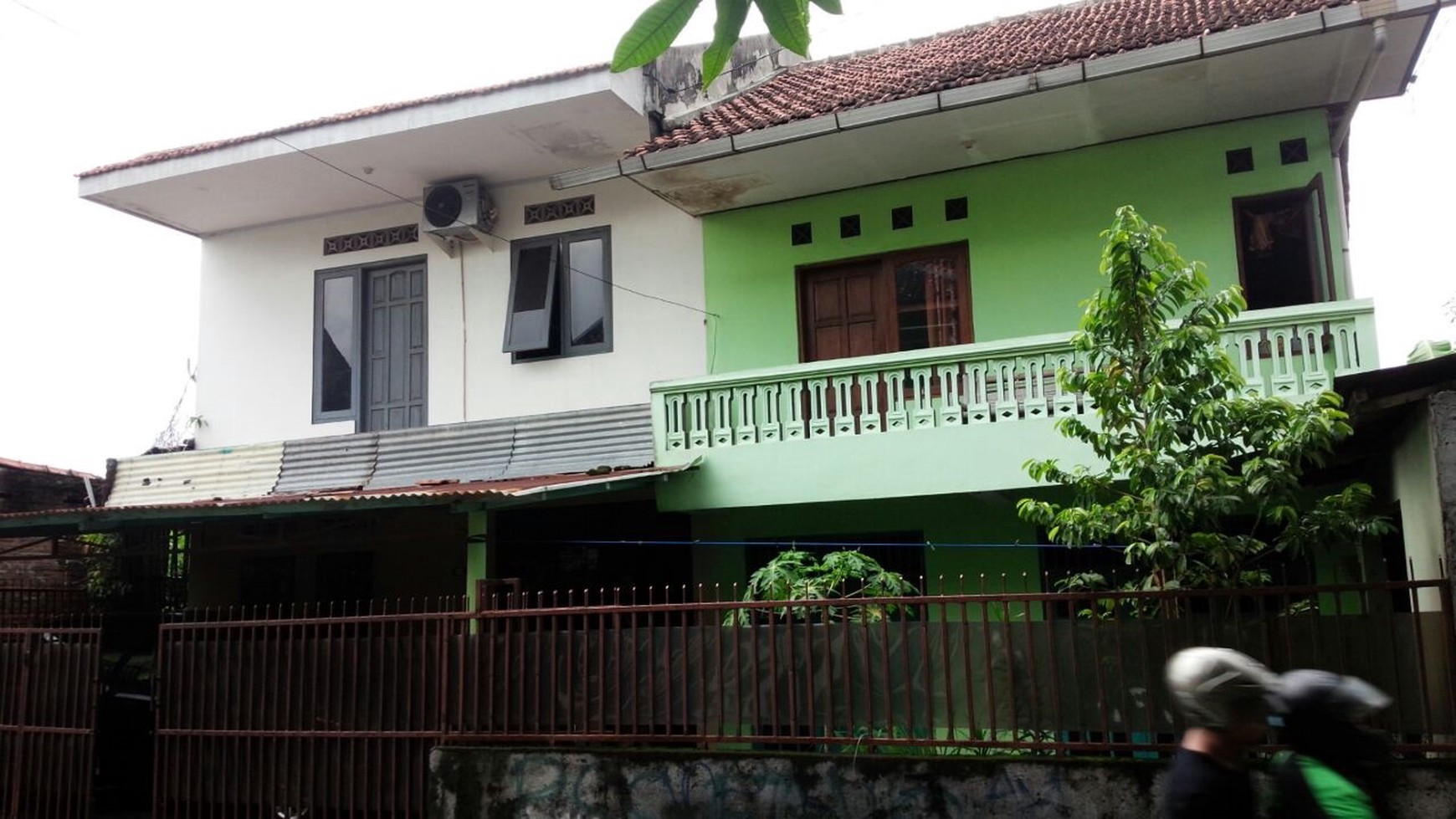 RUMAH DI JL ASEM GEDE, DEKAT TERMINAL CONCAT DAN JOGJA AMAZON