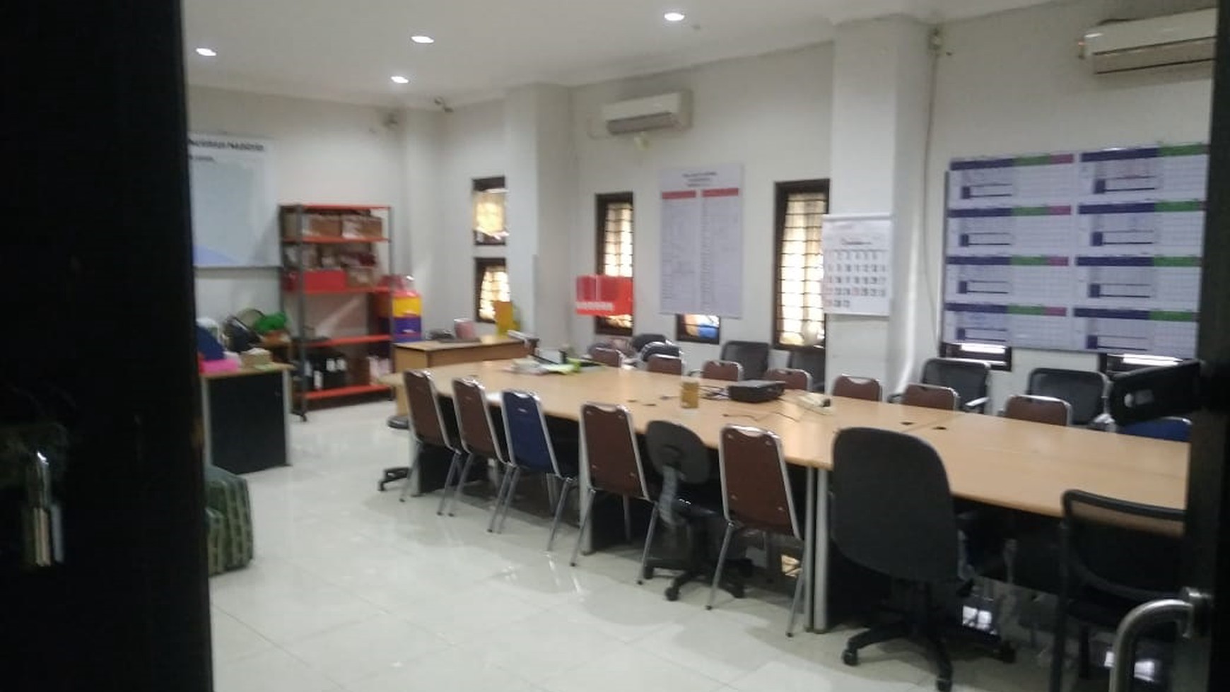 KANTOR/RUMAH DISEWAKAN DIBELAKANG HARTONO MALL JOGJA