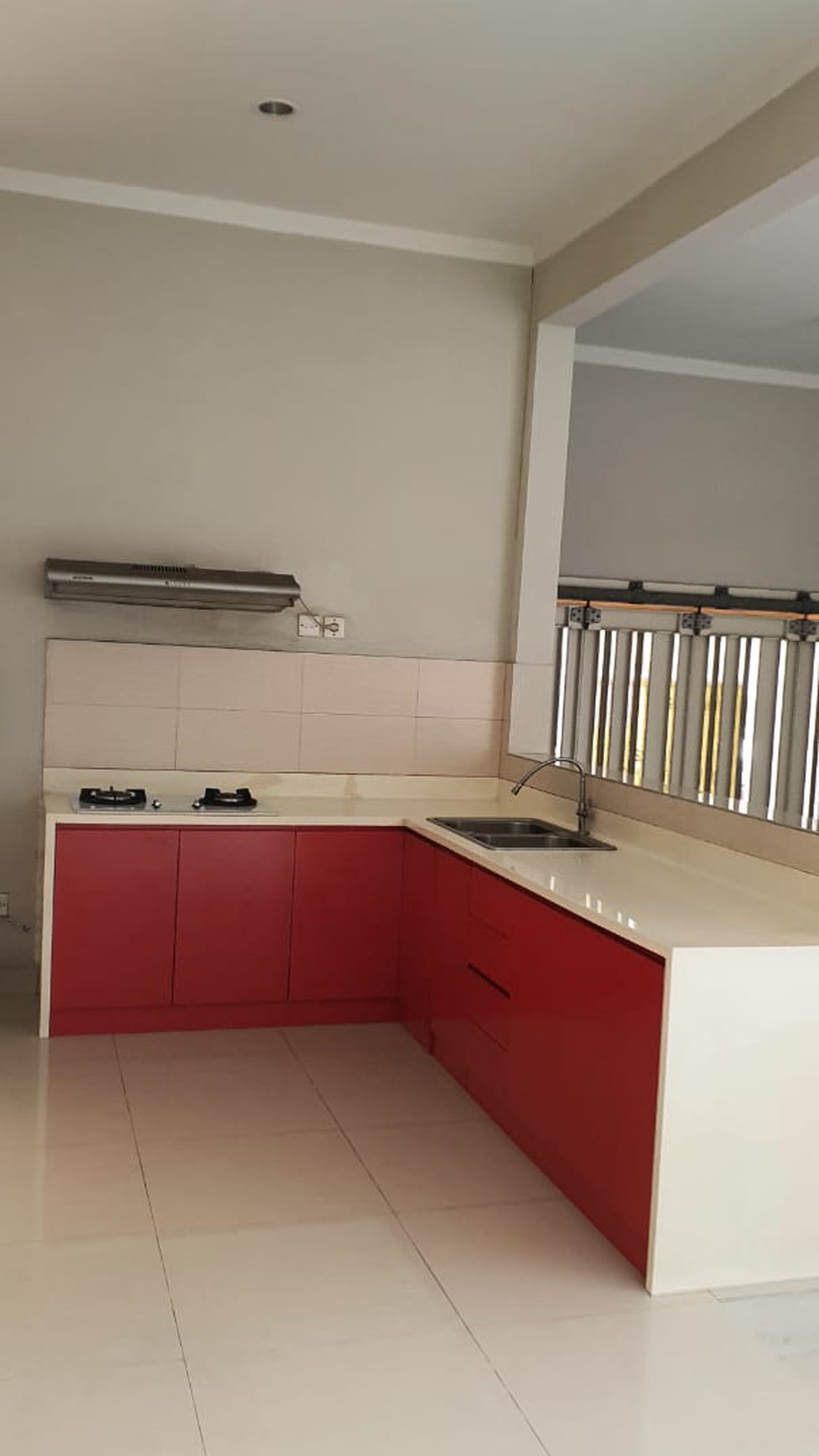 Rumah Sewa siap Huni di Cluster Kebayoran Village, Bintaro