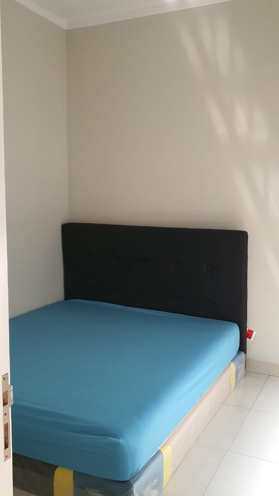 Rumah Sewa siap Huni di Cluster Kebayoran Village, Bintaro