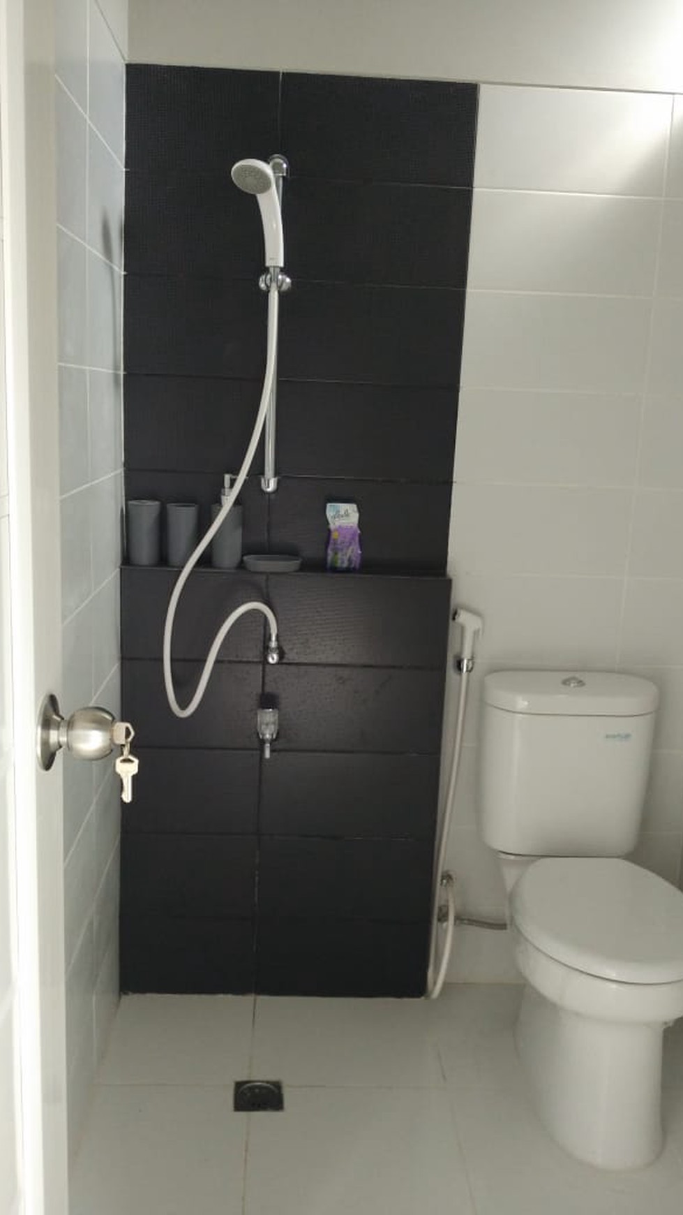 Rumah CANTIK Siap Huni, New Cluster, dan Strategis @Akasia Serenity, Jombang, Tang Sel