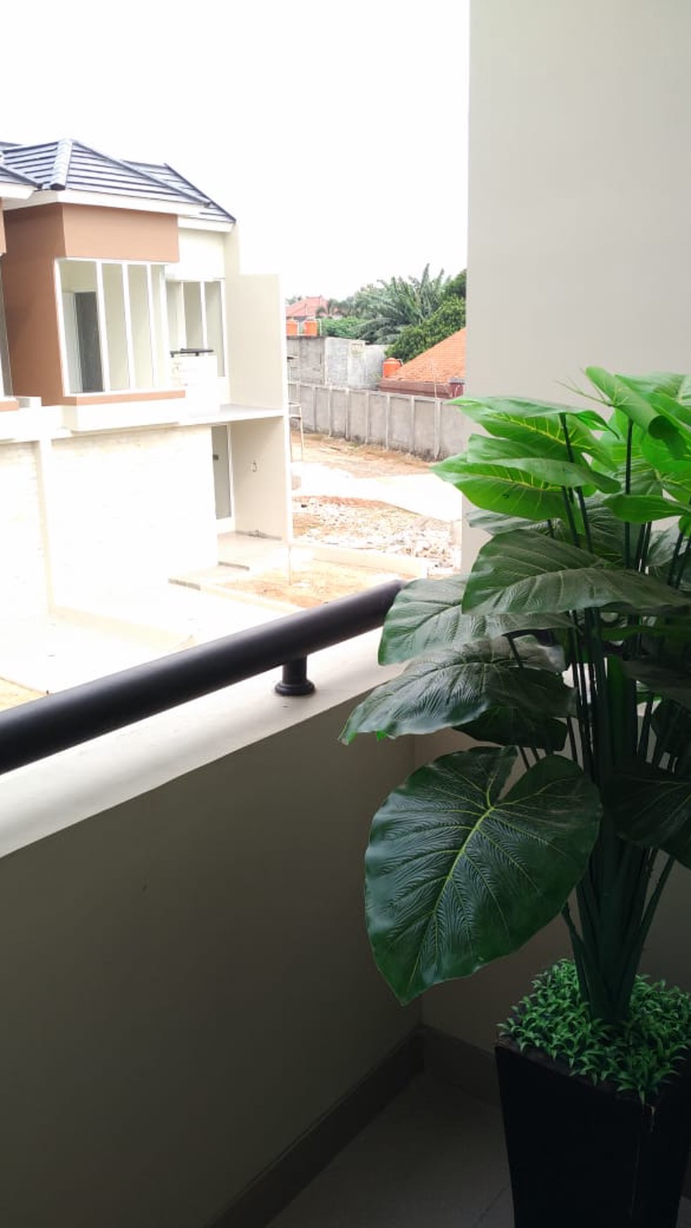 Rumah CANTIK Siap Huni, New Cluster, dan Strategis @Akasia Serenity, Jombang, Tang Sel