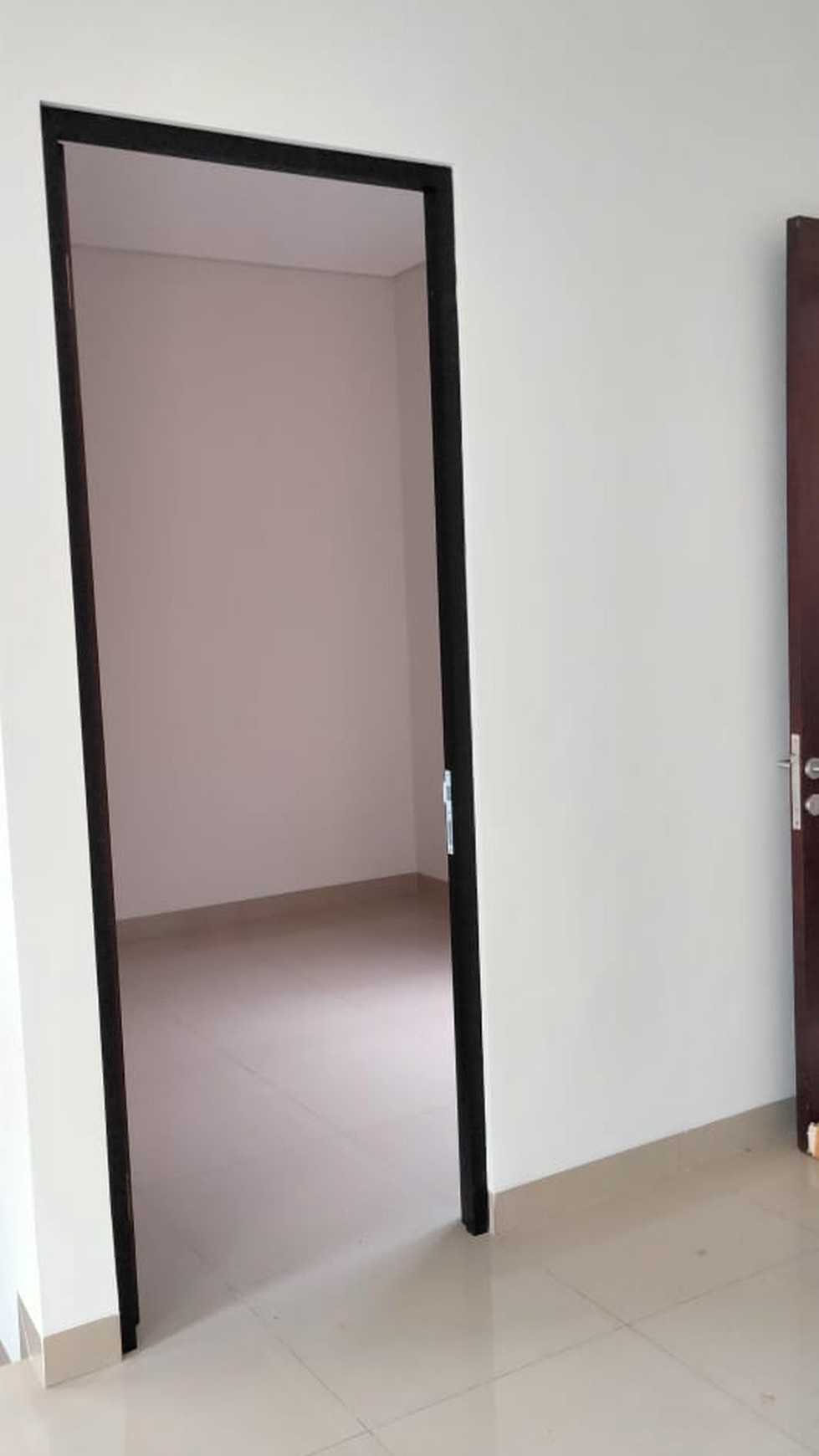 Rumah CANTIK Siap Huni, New Cluster, dan Strategis @Akasia Serenity, Jombang, Tang Sel