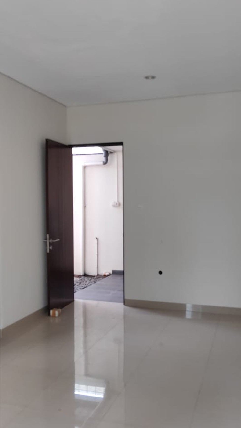 Rumah CANTIK Siap Huni, New Cluster, dan Strategis @Akasia Serenity, Jombang, Tang Sel