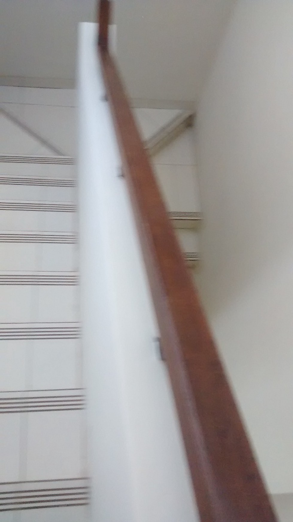 Rumah cantik minimalis berada dalam cluster bintaro jaya sektor 9