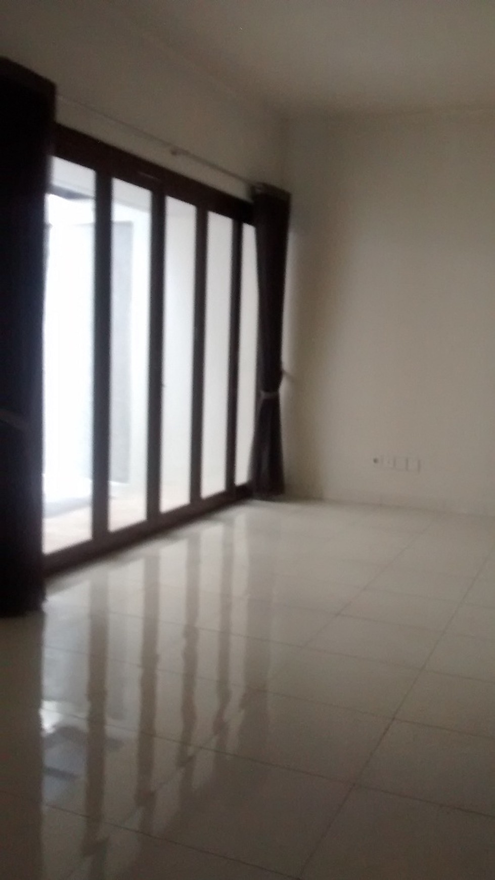 Rumah cantik minimalis berada dalam cluster bintaro jaya sektor 9