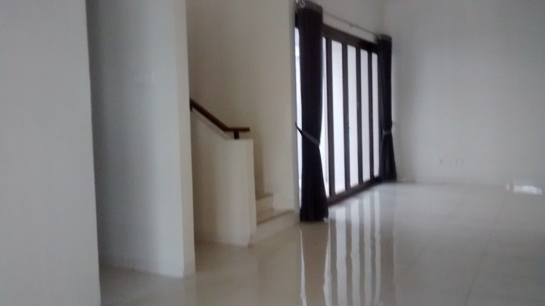 Rumah cantik minimalis berada dalam cluster bintaro jaya sektor 9