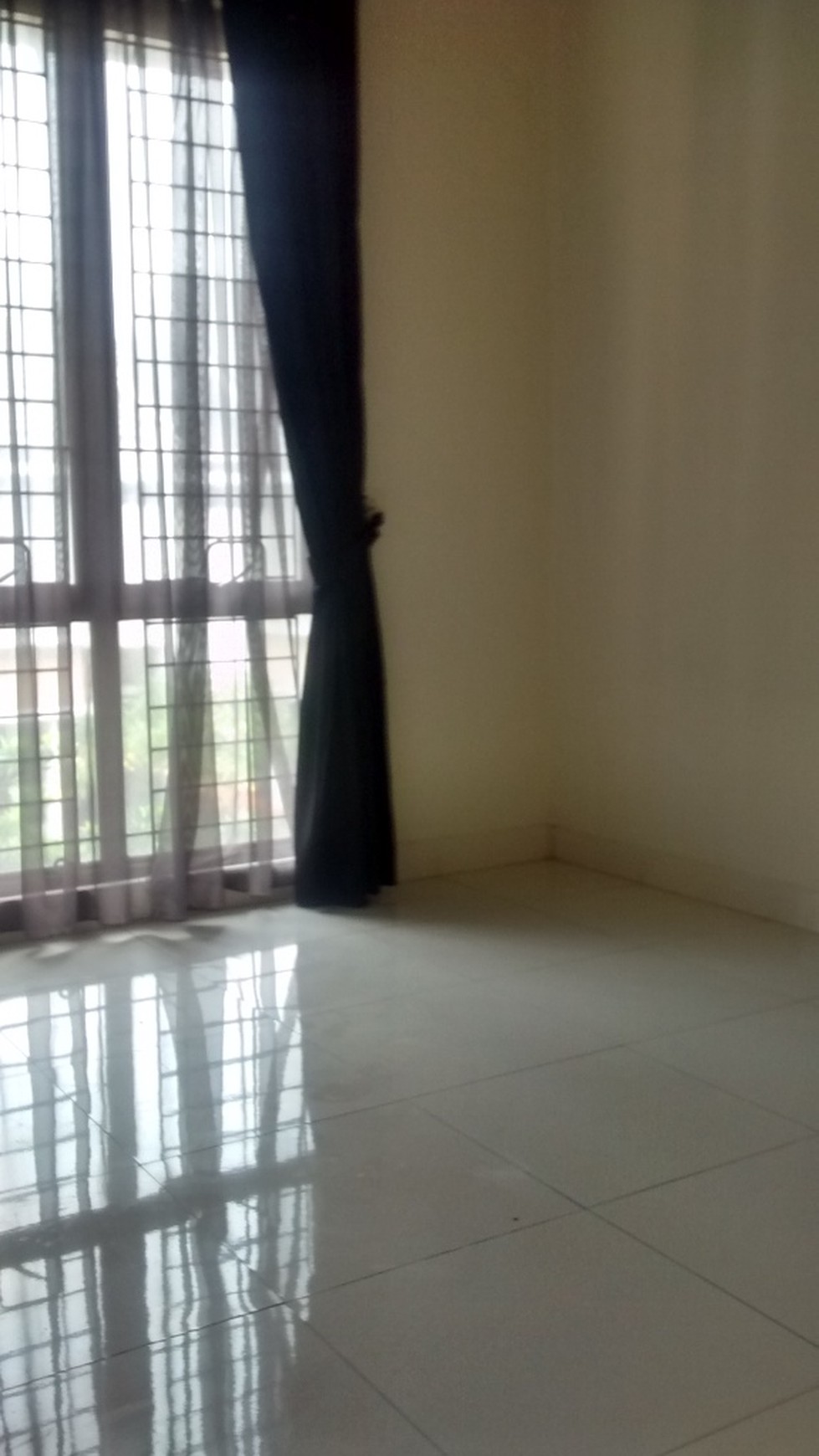Rumah cantik minimalis berada dalam cluster bintaro jaya sektor 9