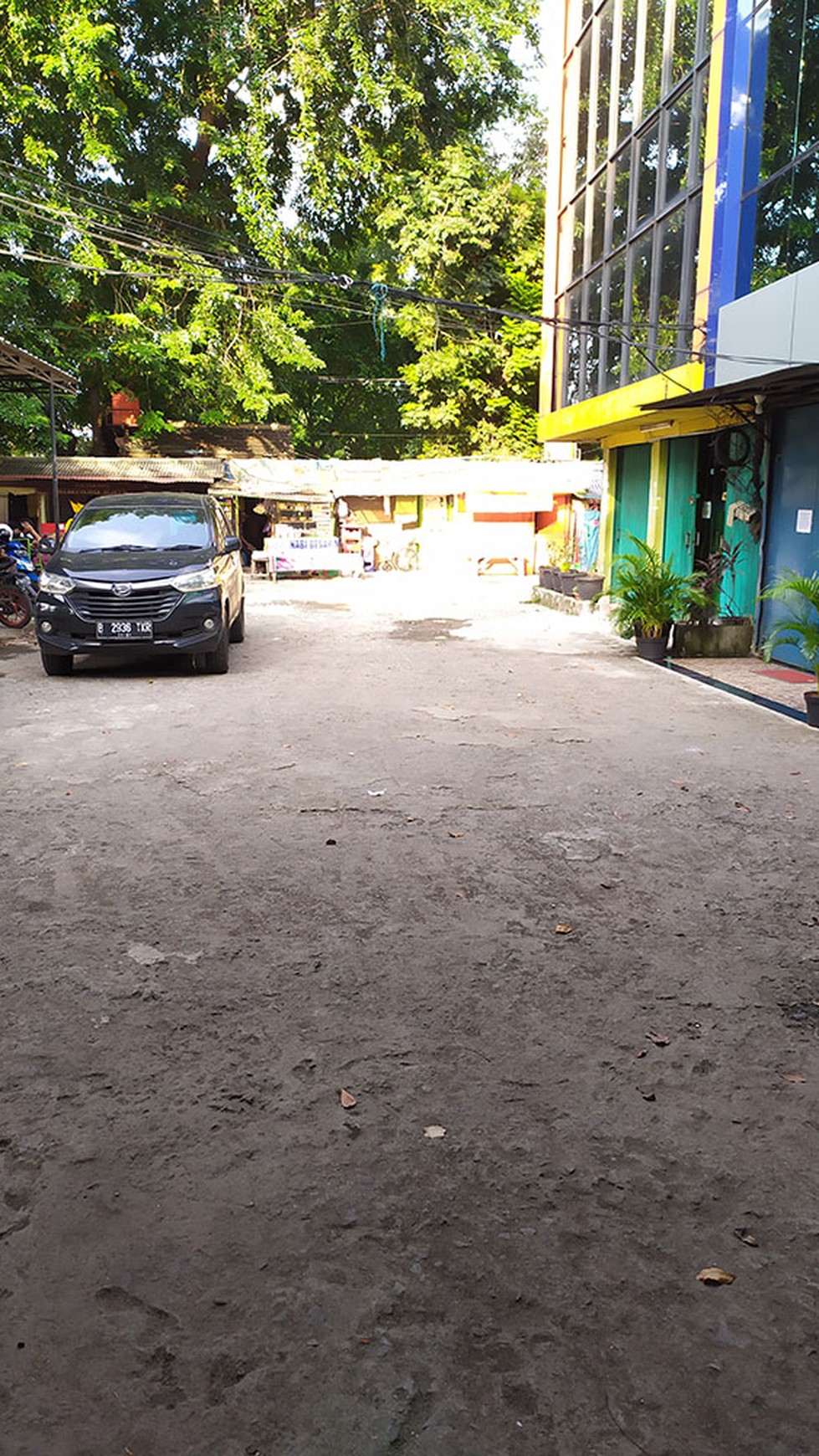 Ruko 3-1/2 Lantai Jl Bekasi Timur Raya Jatinegara, Luas 389/1600m2