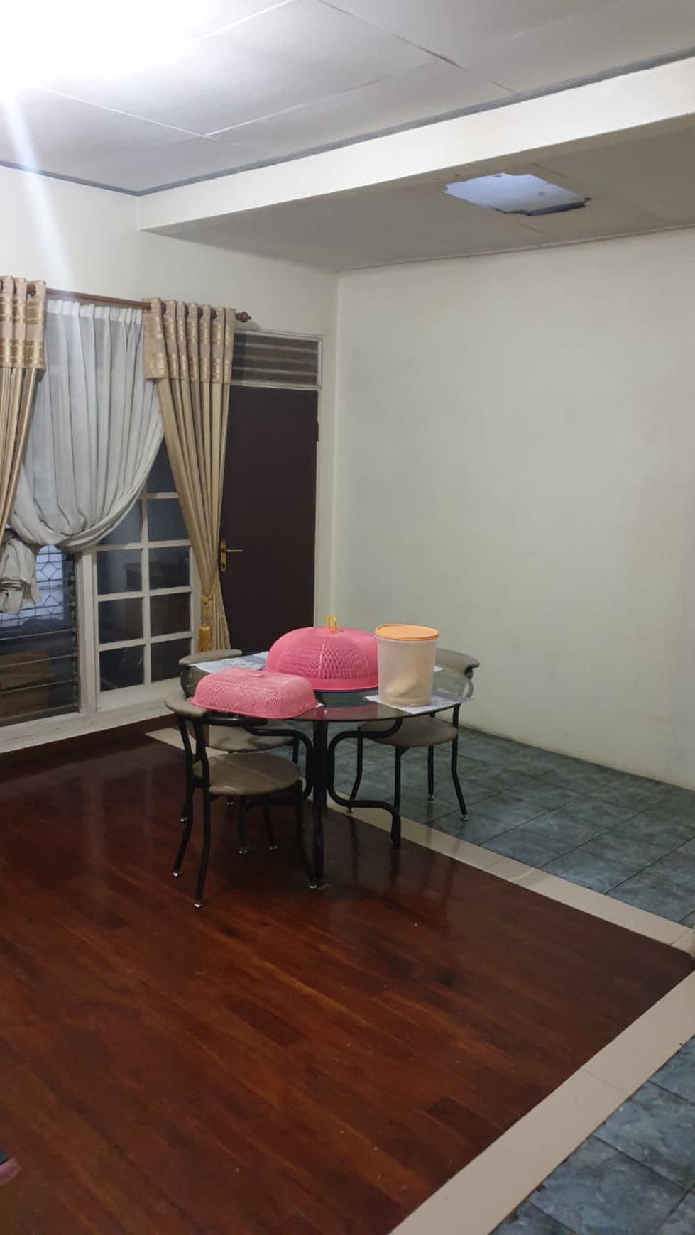 Dijual Rumah Bagus Di Bukit Nusa Indah, Ciputat Tangerang Selatan