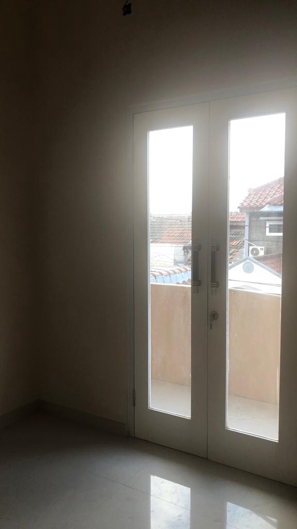 Dijual Rumah Bagus Di Bukit Nusa Indah, Ciputat Tangerang Selatan