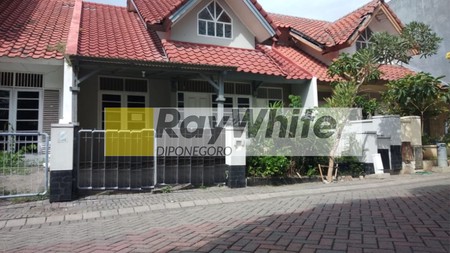 Rumah International Village Citraland Surabaya