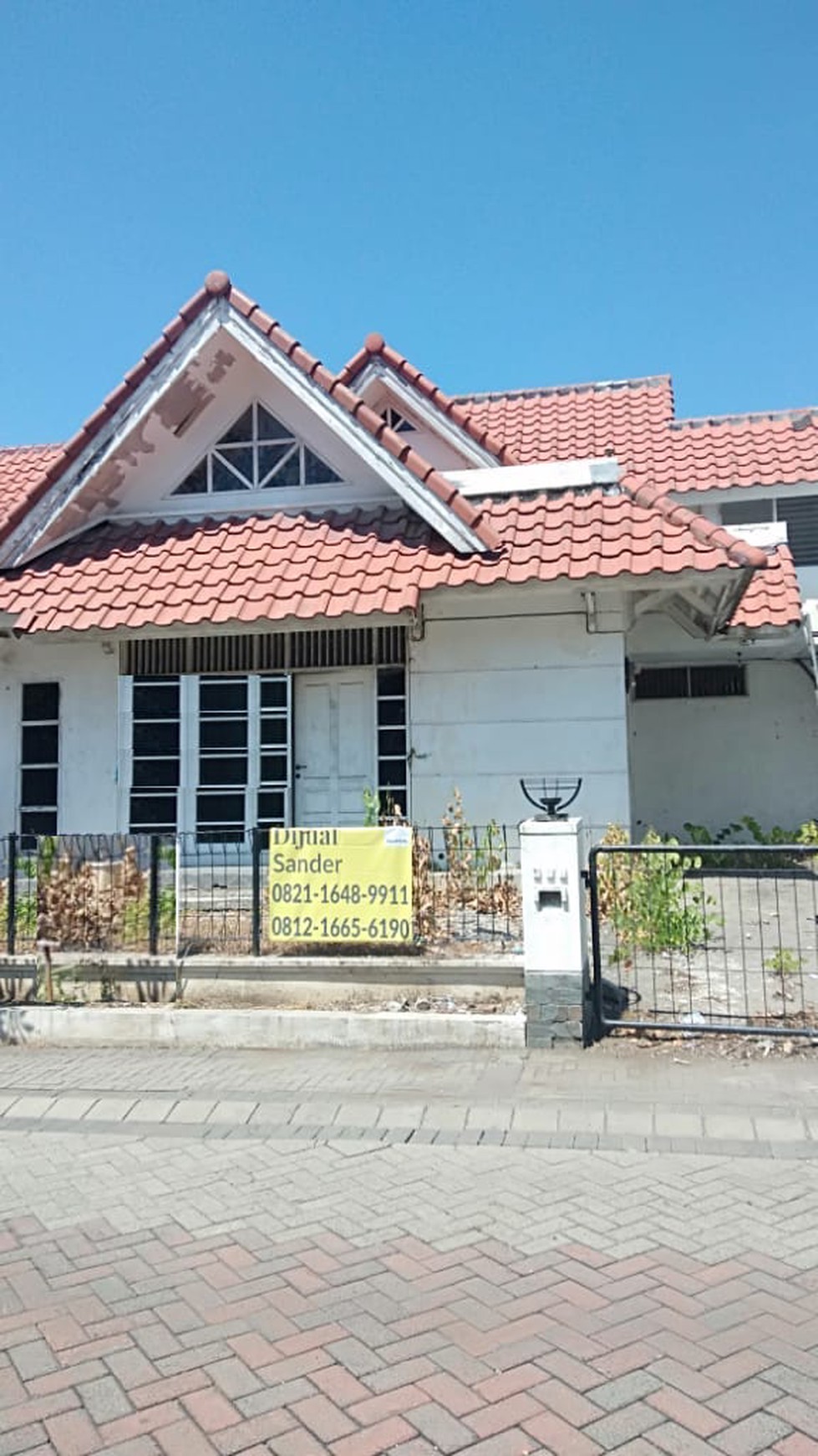 Rumah HGB siap huni Citraland