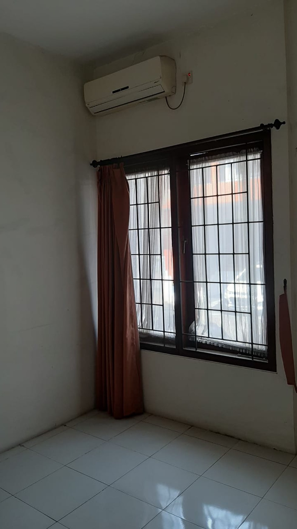 Dijual Rumah Dalam Cluster Yang Nyaman Daerah Limo